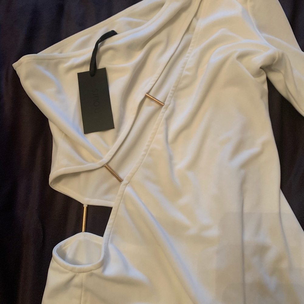 Dress - Picture 2 of 2